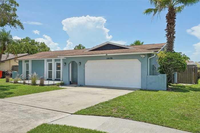 photo 2: 12178 88TH AVE, SEMINOLE FL 33772