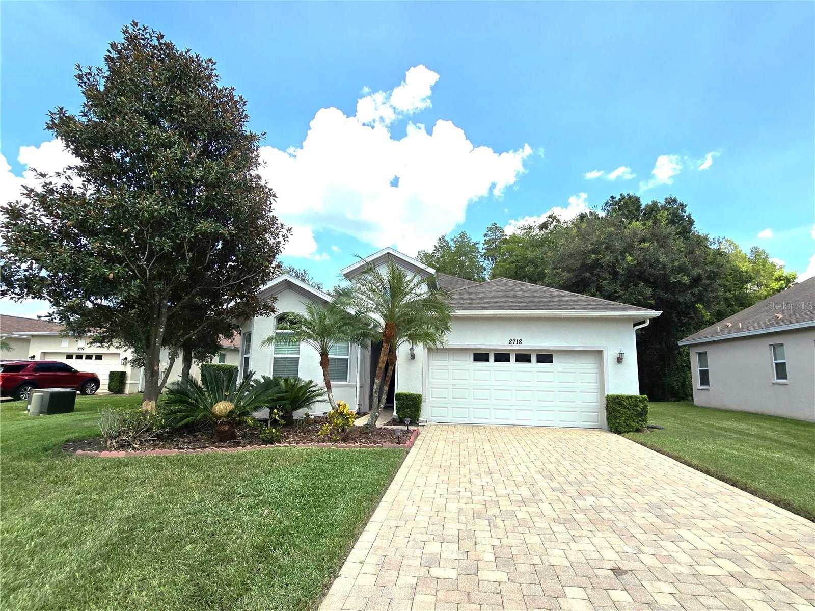 photo 2: 8718 PRESTON WOODS COURT, LAND O LAKES FL 34638