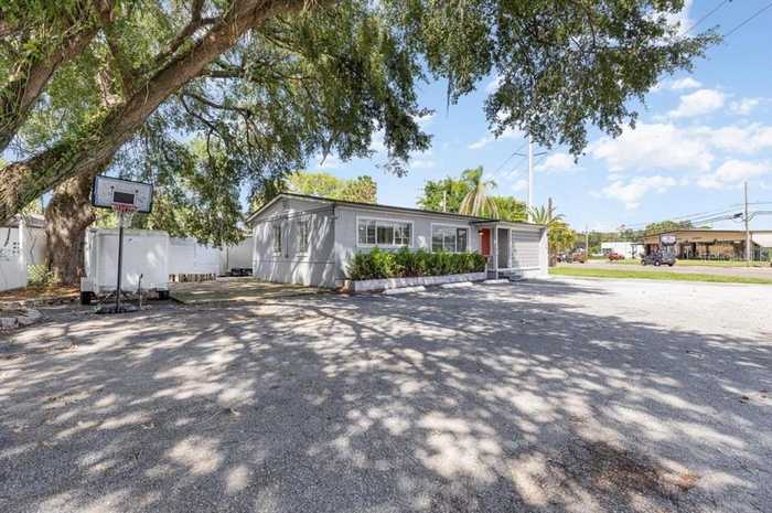 photo 2: 210 W 25TH STREET, SANFORD FL 32771