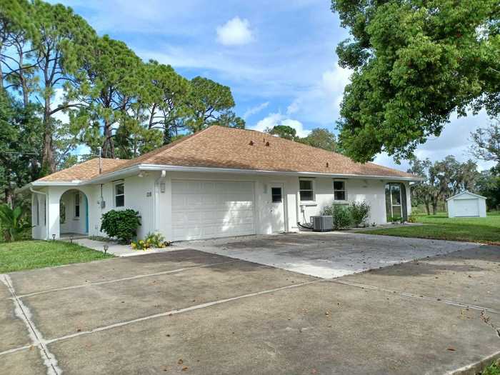 photo 2: 1318 MANASOTA BEACH ROAD, ENGLEWOOD FL 34223