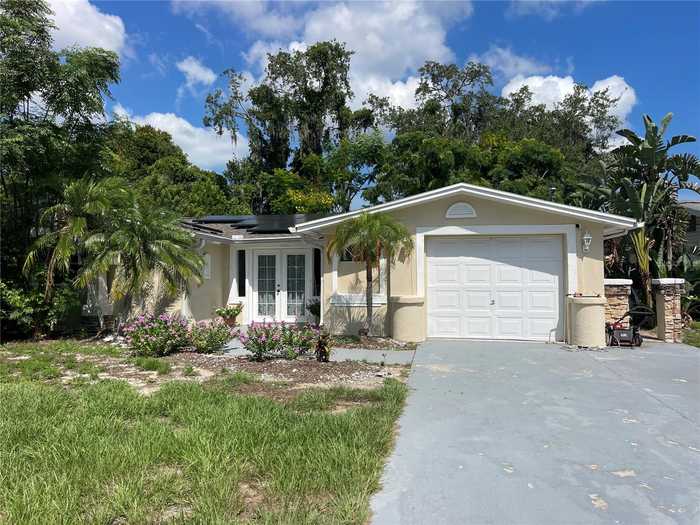 photo 2: 5736 COLONIAL DRIVE, NEW PORT RICHEY FL 34653