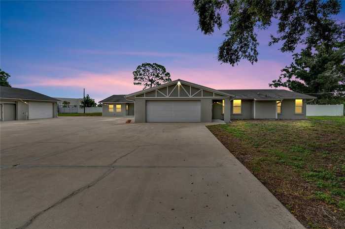 photo 2: 8105 BROWER DRIVE, BRADENTON FL 34211