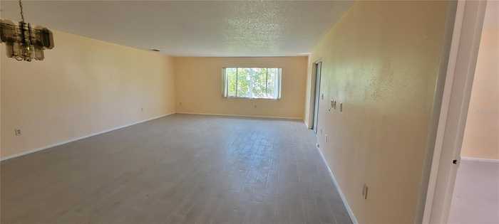 photo 2: 3512 AUBURN COURT Unit 231, SARASOTA FL 34231