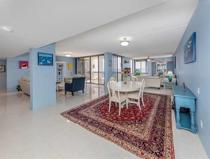 photo 2: 2020 HARBOURSIDE DRIVE Unit 424, LONGBOAT KEY FL 34228