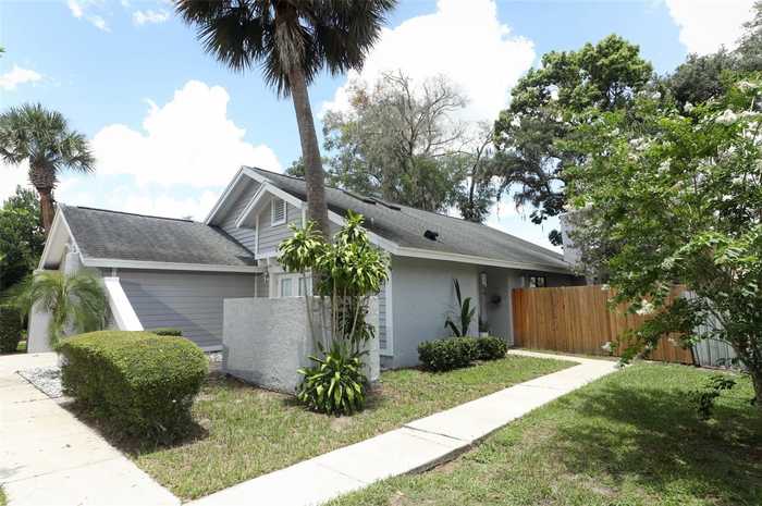 photo 2: 1111 BAYSHORE CIRCLE, LONGWOOD FL 32750