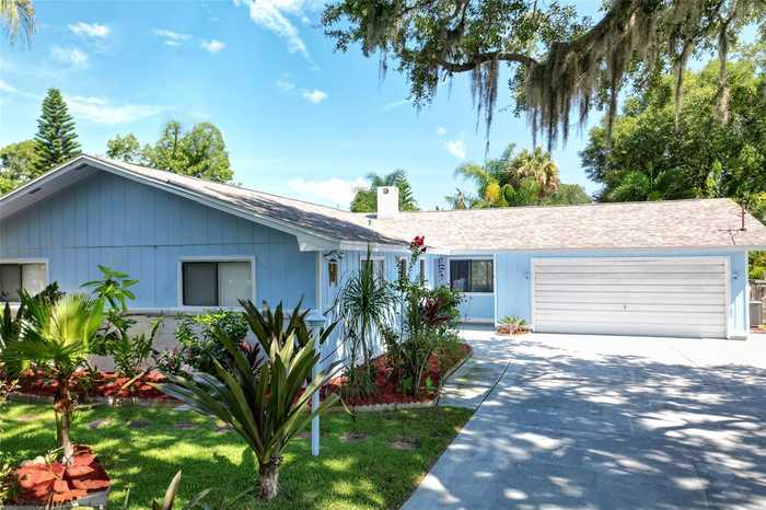 photo 2: 806 SANDWEDGE DRIVE, NEW SMYRNA BEACH FL 32168