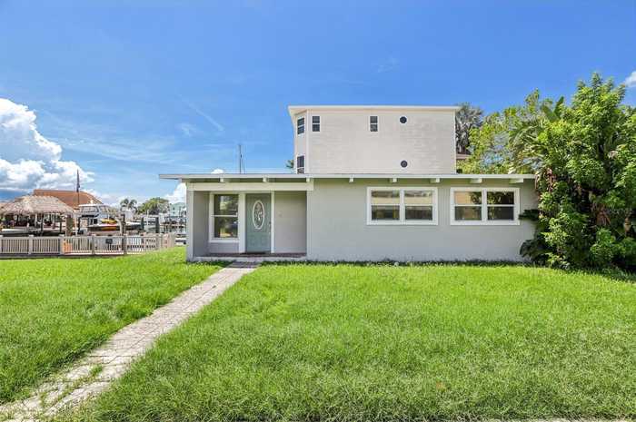 photo 2: 191 E 175TH E. AVENUE, REDINGTON SHORES FL 33708