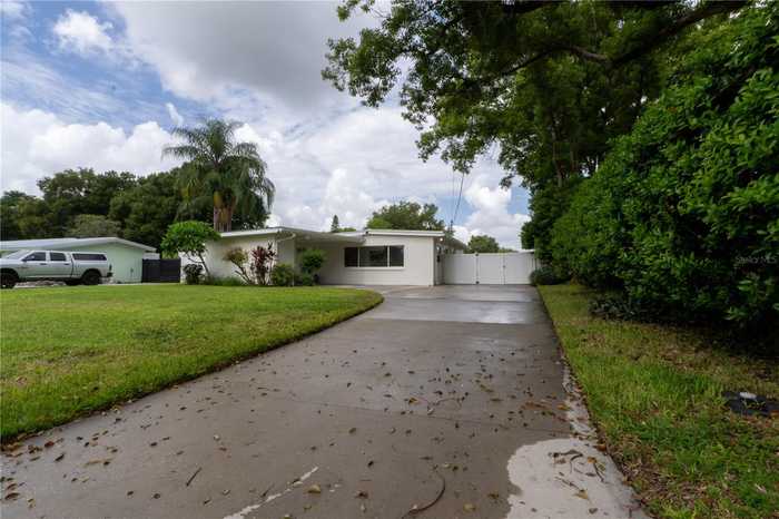 photo 2: 3000 CONDEL DRIVE, ORLANDO FL 32812