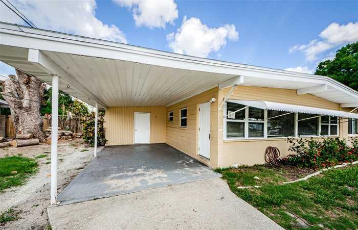 photo 2: 406 COUNTRY CLUB DRIVE, OLDSMAR FL 34677