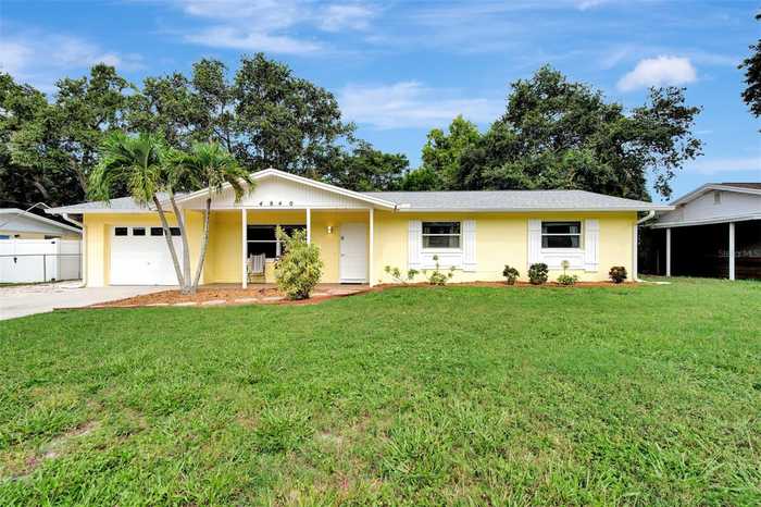 photo 1: 4840 MONTEVISTA DRIVE, SARASOTA FL 34231