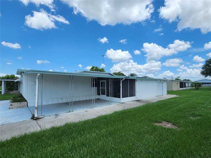 photo 2: 5326 AMANDA STREET, ZEPHYRHILLS FL 33542