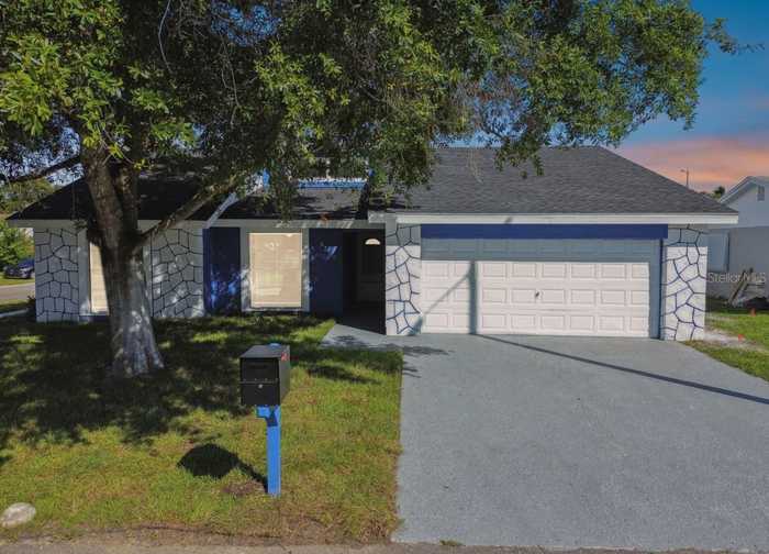 photo 1: 6710 GLEN FOREST COURT, TAMPA FL 33615