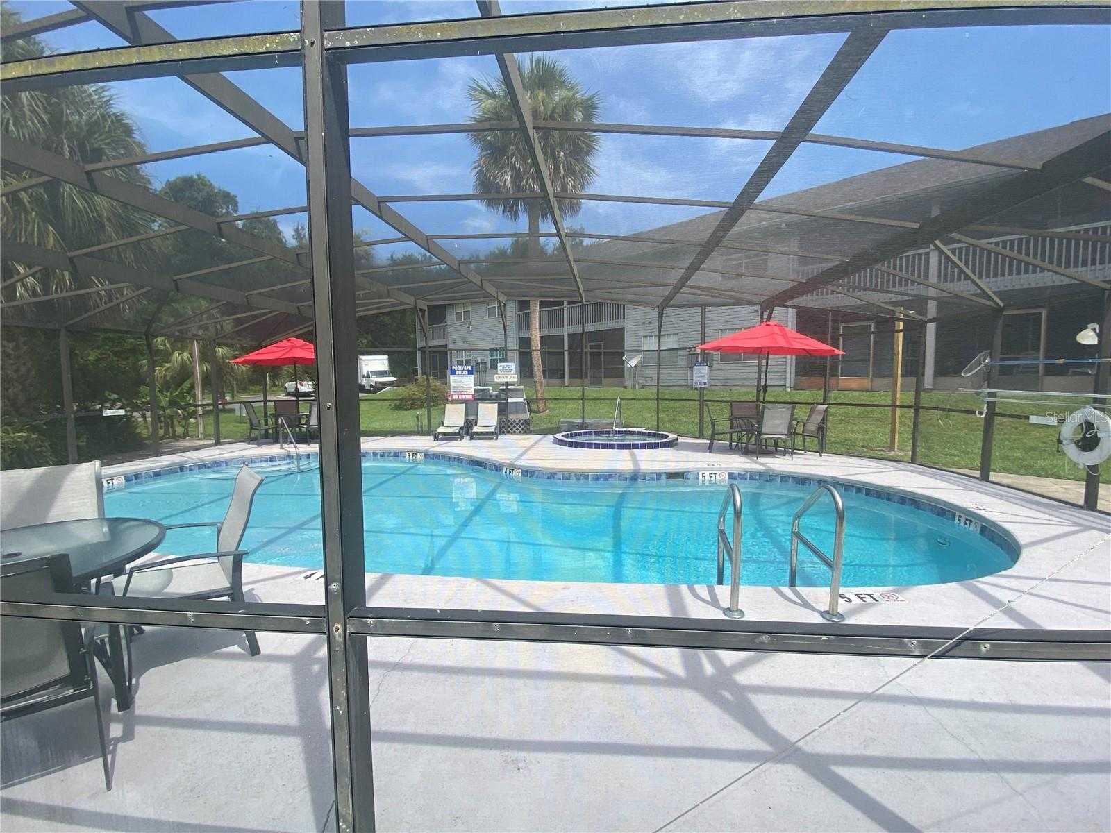 photo 3: 313 DIRKSEN DRIVE Unit B14, DEBARY FL 32713