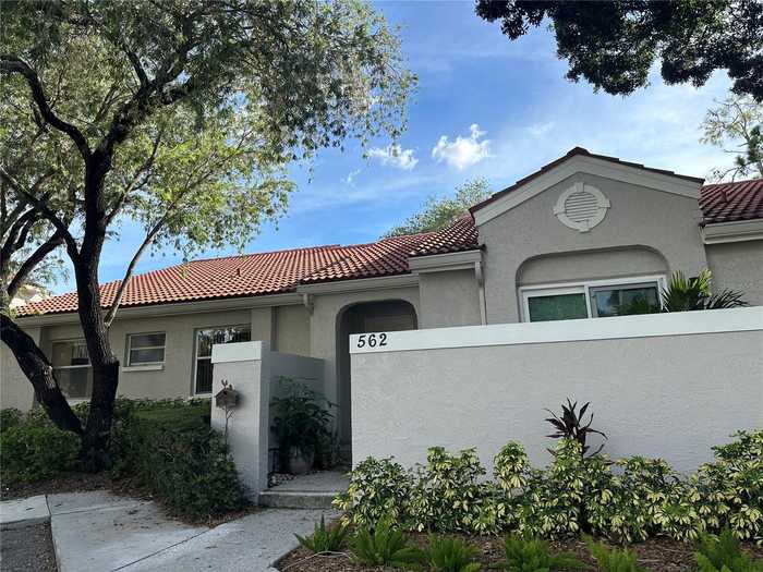 photo 1: 562 ANDORRA CIRCLE NE Unit 562, SAINT PETERSBURG FL 33703