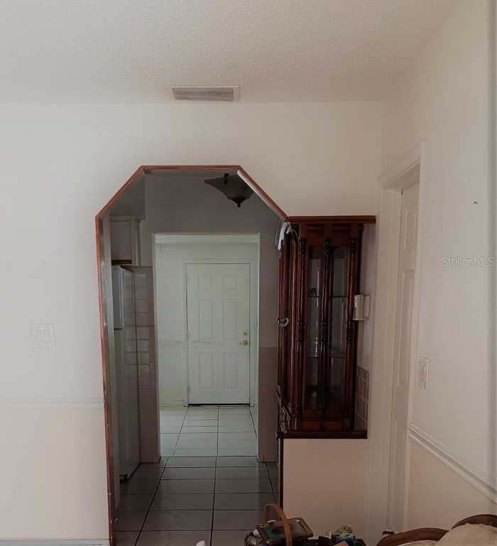 photo 2: 4729 MURRAY HILL DRIVE, TAMPA FL 33615