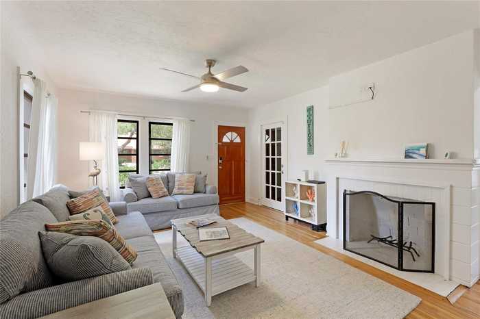 photo 2: 2026 GROVE STREET, SARASOTA FL 34239