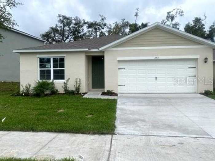 photo 1: 2531 COACHWOOD DRIVE, OCOEE FL 34761