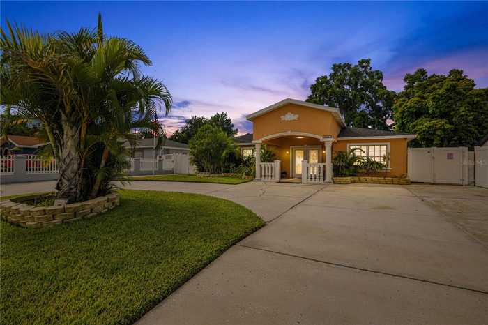 photo 1: 2716 W LOUISIANA AVENUE, TAMPA FL 33614