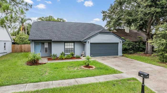 photo 1: 8708 LINDENHURST PLACE, TAMPA FL 33634