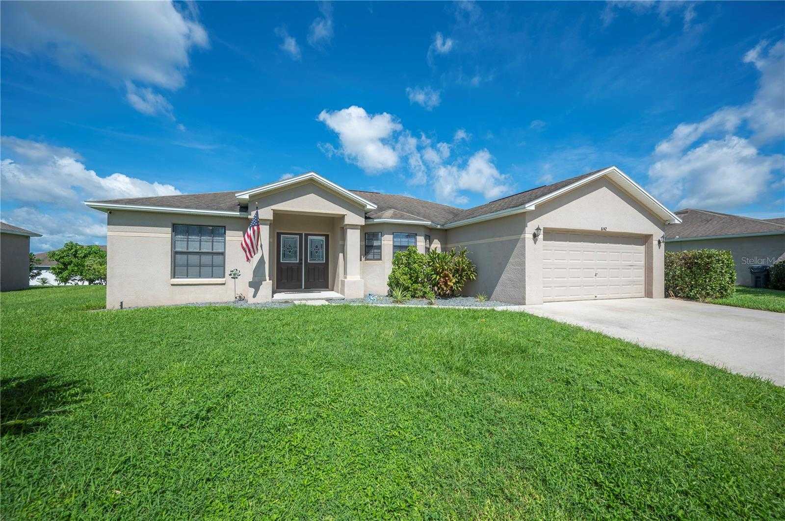 photo 2: 8142 WOODVINE CIRCLE, LAKELAND FL 33810