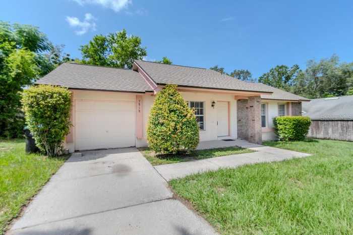 photo 2: 7818 BAY CEDAR DRIVE, ORLANDO FL 32835