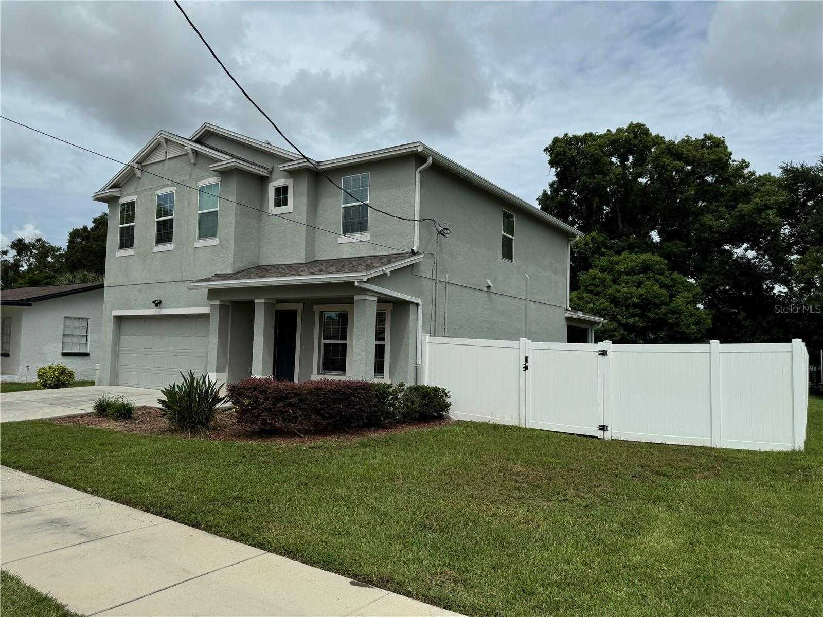 photo 2: 3313 W WALNUT STREET, TAMPA FL 33607