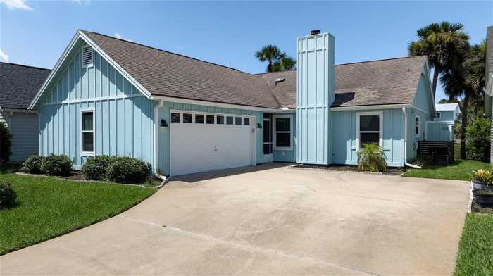 photo 1: 762 PINE SHORES CIRCLE, NEW SMYRNA BEACH FL 32168