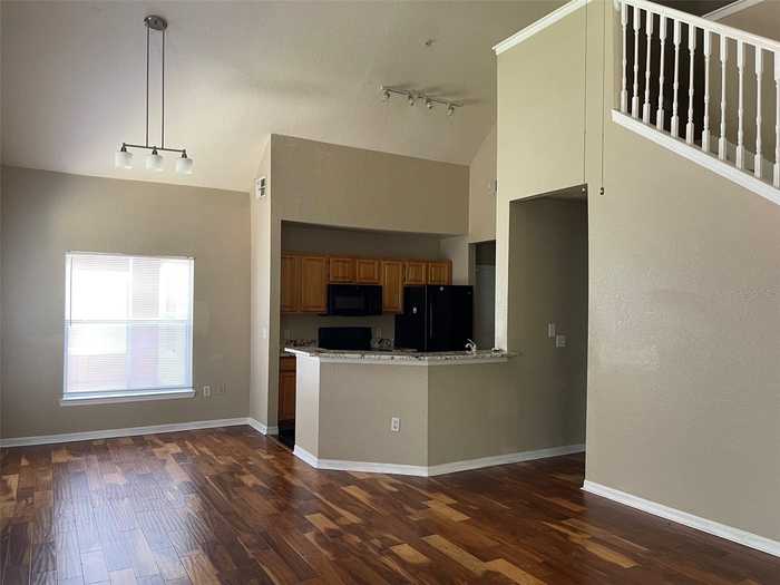 photo 2: 6017 WESTGATE DRIVE Unit 923, ORLANDO FL 32835