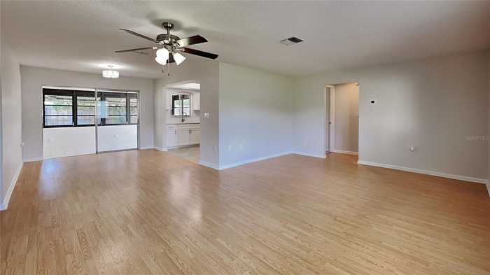 photo 2: 7698 ASHFORD COURT N, ST PETERSBURG FL 33709