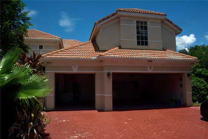 photo 2: 8800 OAK LANDINGS COURT, ORLANDO FL 32836