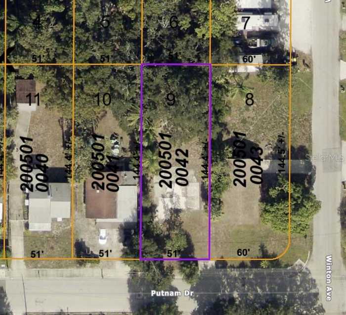 photo 1: 1107 PUTNAM DRIVE, SARASOTA FL 34234