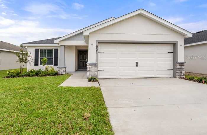 photo 2: 1051 ARUBA AVENUE, MULBERRY FL 33860