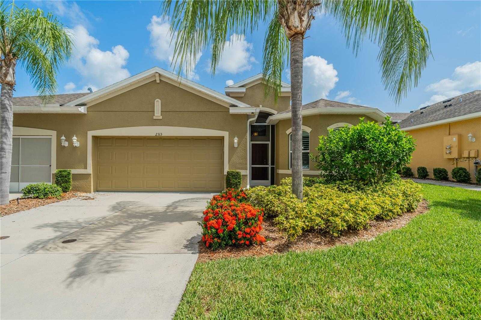 photo 2: 2313 OAKLEY GREEN DRIVE Unit 2313, SUN CITY CENTER FL 33573