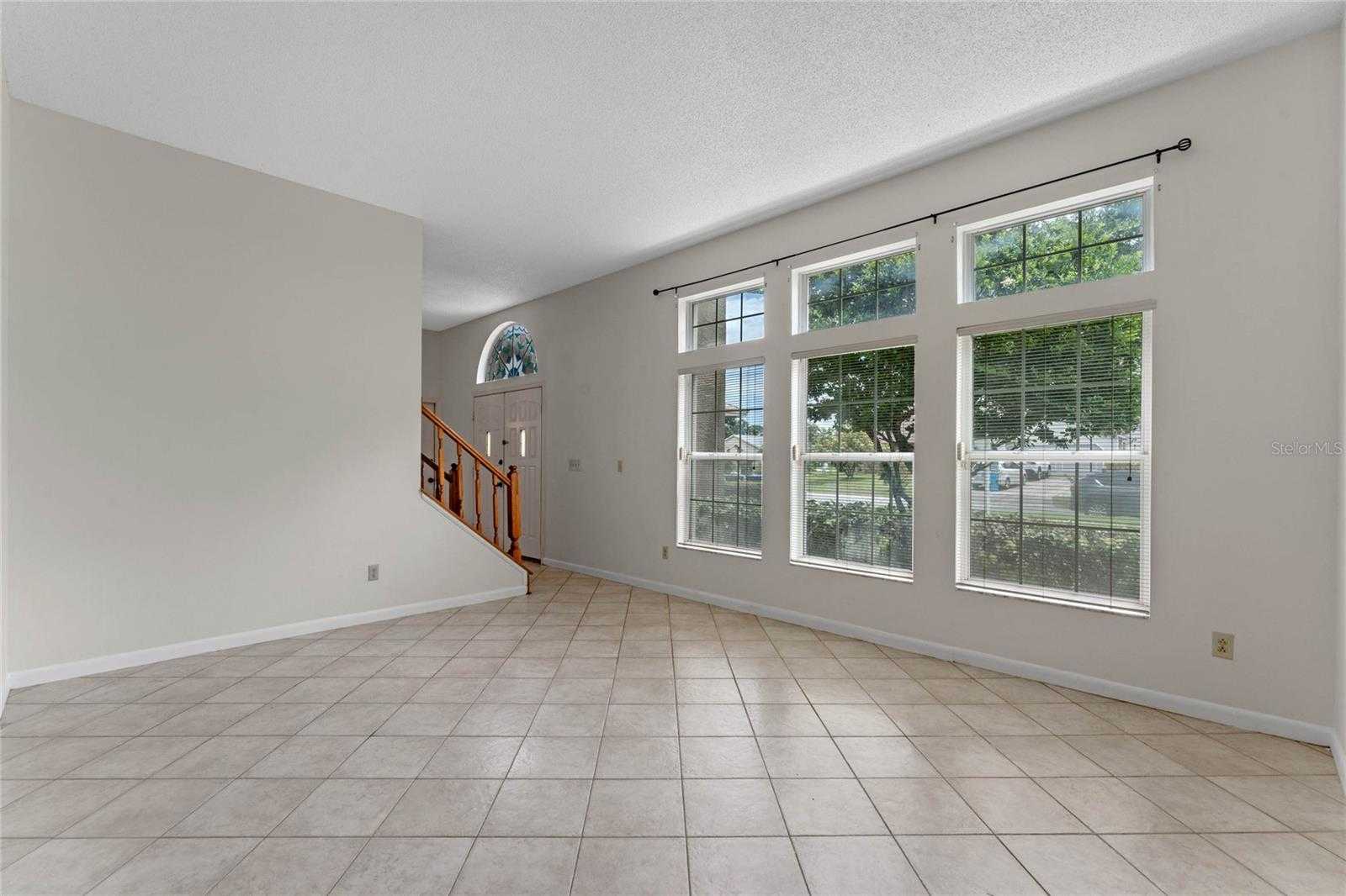 photo 3: 3368 PAISLEY CIRCLE, ORLANDO FL 32817