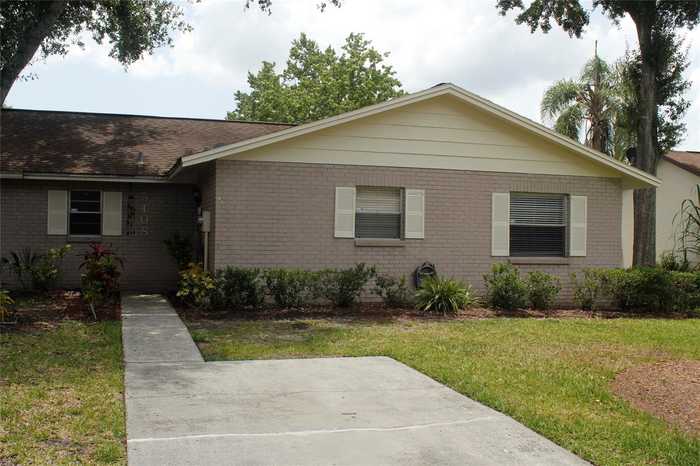 photo 1: 5108 LAWNTON COURT, TAMPA FL 33624