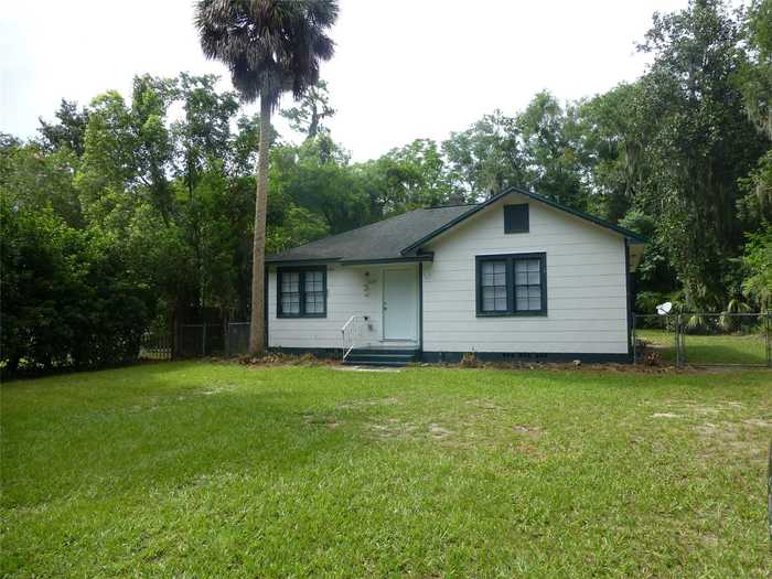 photo 1: 1129 NE 6TH STREET, OCALA FL 34470