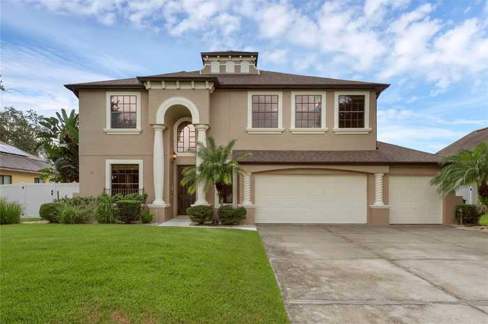 photo 2: 805 COUNTRY CHARM CIRCLE, OVIEDO FL 32765