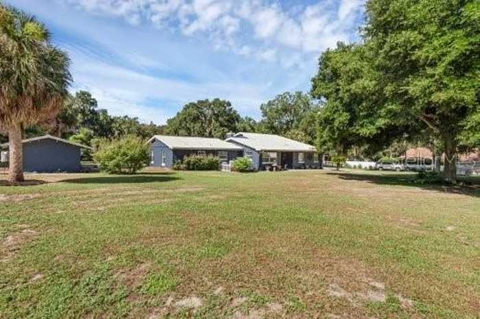 photo 2: 3761 LANDMARK LN, EUSTIS FL 32726