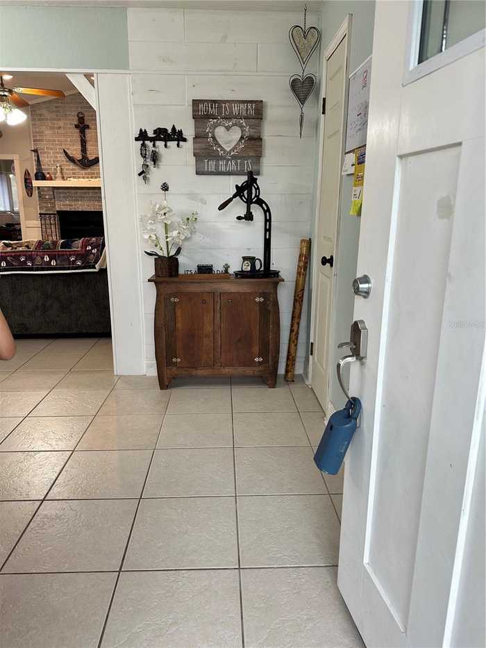 photo 2: 4745 SE 37TH COURT, OCALA FL 34480