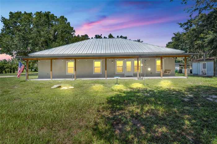 photo 1: 9019 S COUNTY LINE ROAD, LITHIA FL 33547