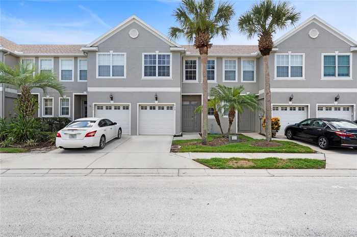 photo 1: 568 SHOREHAM COURT NE, SAINT PETERSBURG FL 33716