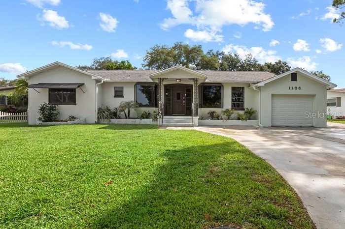 photo 1: 1108 PELICAN DRIVE S, SAINT PETERSBURG FL 33707