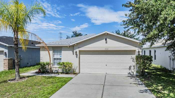 photo 1: 7719 CARRIAGE POINTE DRIVE, GIBSONTON FL 33534