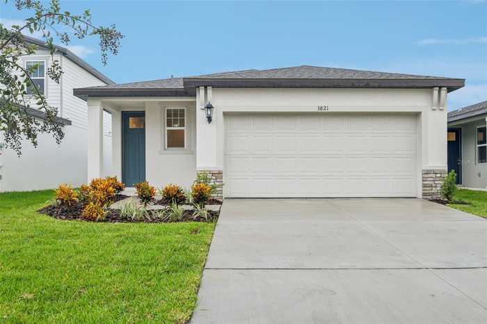 photo 1: 3821 RADIANT MOUNTAIN DRIVE, PLANT CITY FL 33565