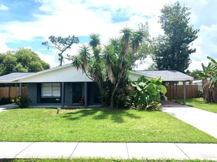 photo 2: 1997 BONNEVILLE DRIVE, ORLANDO FL 32826