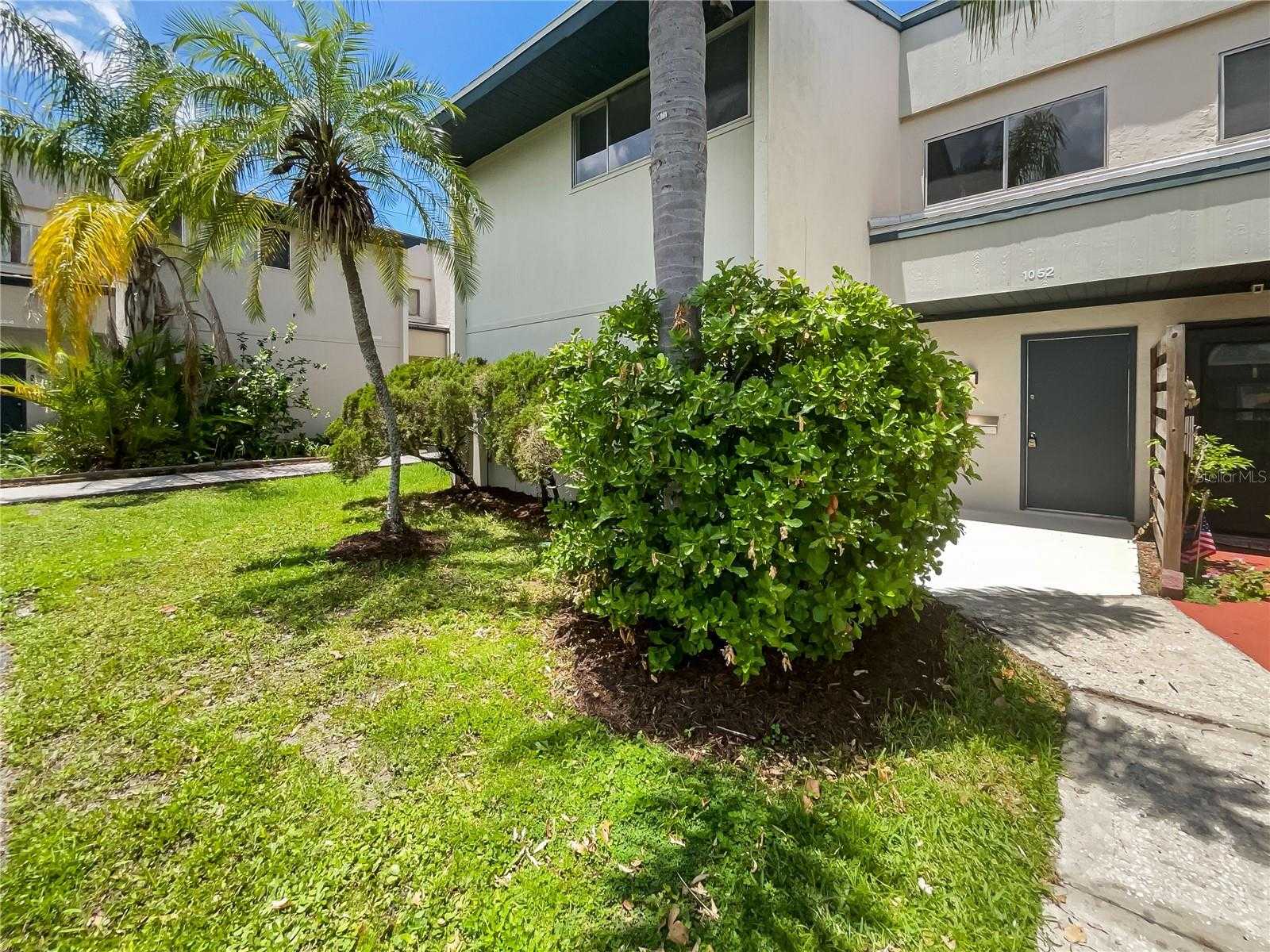 photo 1: 1052 LONGFELLOW CIRCLE, SARASOTA FL 34243