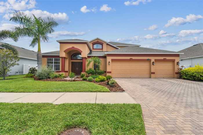 photo 1: 9100 SUGAR LOAF WAY, SEMINOLE FL 33776