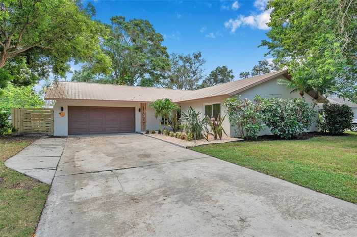 photo 2: 1527 COTTONWOOD TERRACE, DUNEDIN FL 34698