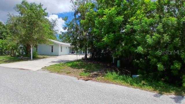 photo 3: 4712 SEVILLE DRIVE, SARASOTA FL 34235