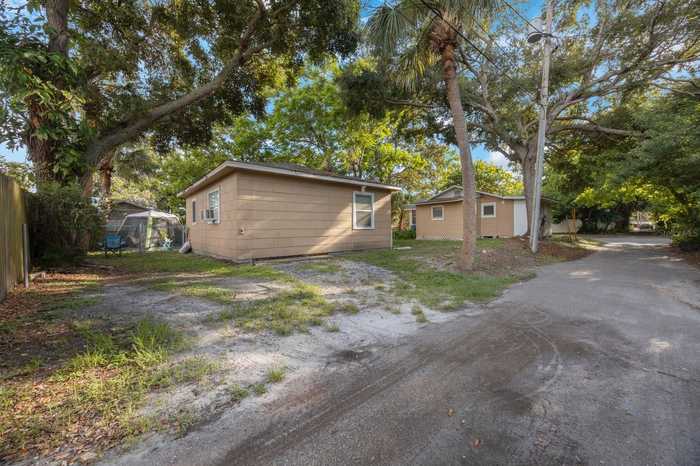 photo 1: 325 41ST STREET N, SAINT PETERSBURG FL 33713